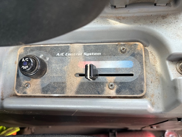 2023 KUBOTA SVL97-2 - view 9 of 25