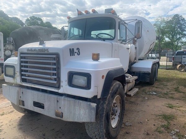 1995 MACK RD688S