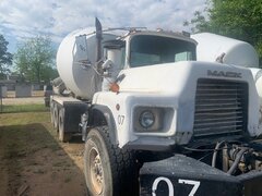 1997 MACK DM690S - Image 3