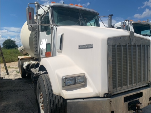 2008 KENWORTH T800 - view 3 of 7