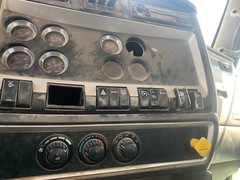 2008 KENWORTH T800 - Image 5