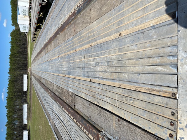 2011 UTILITY - view 4 of 11