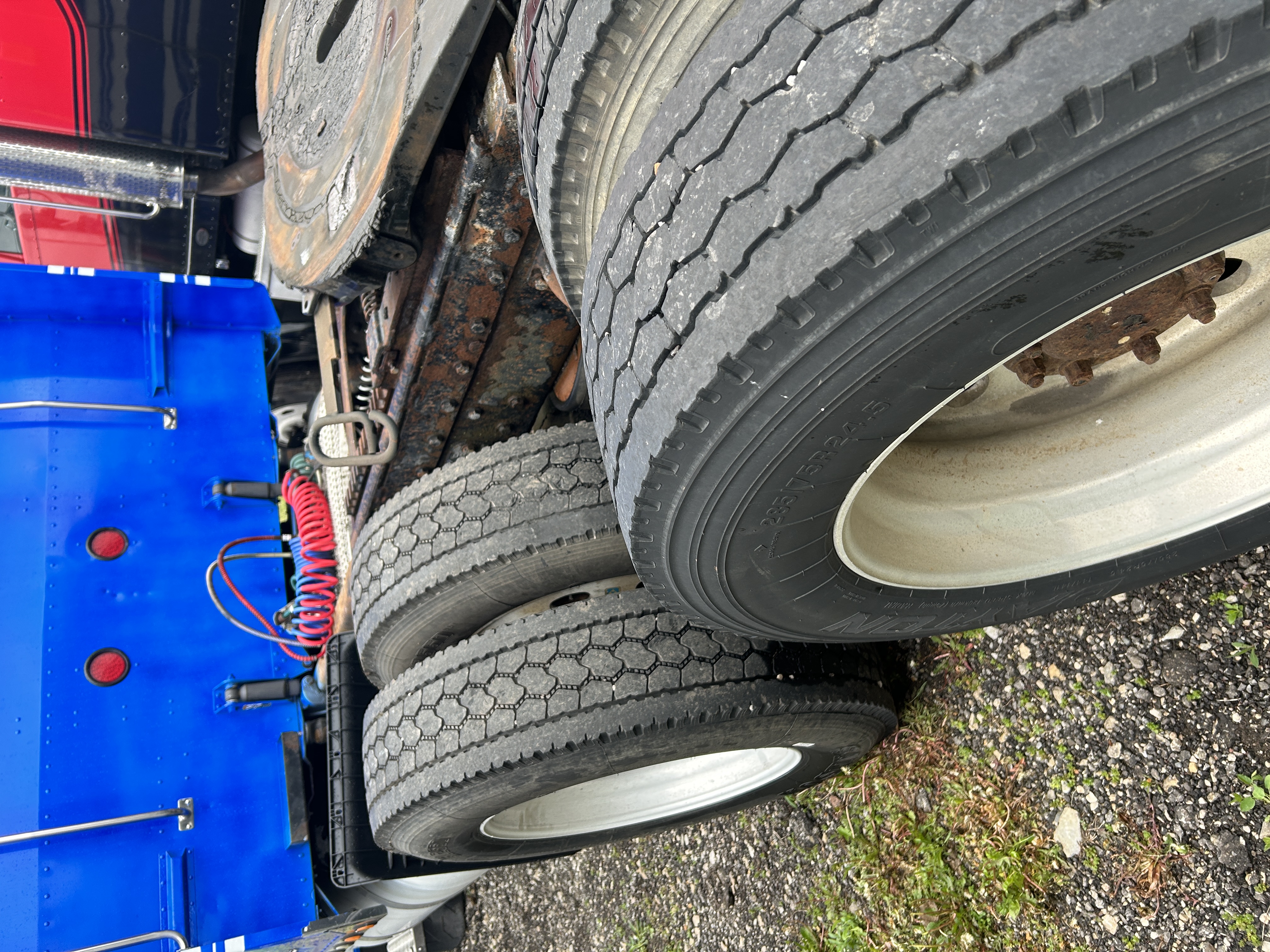 2002 PETERBILT 379 - view 12 of 49