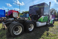 1996 PETERBILT 379 - Image 10
