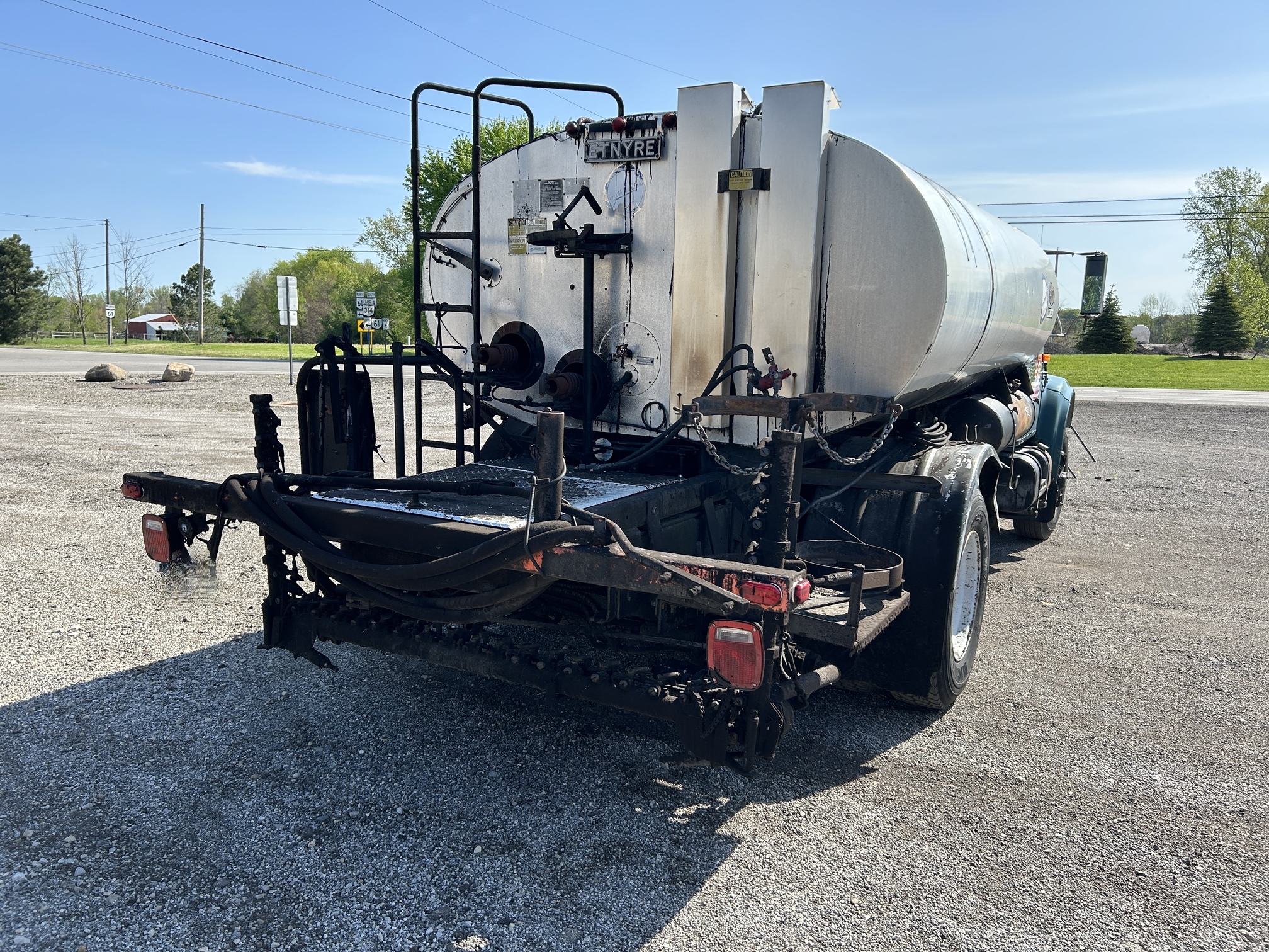 1982 INTERNATIONAL 4700 - Image 8