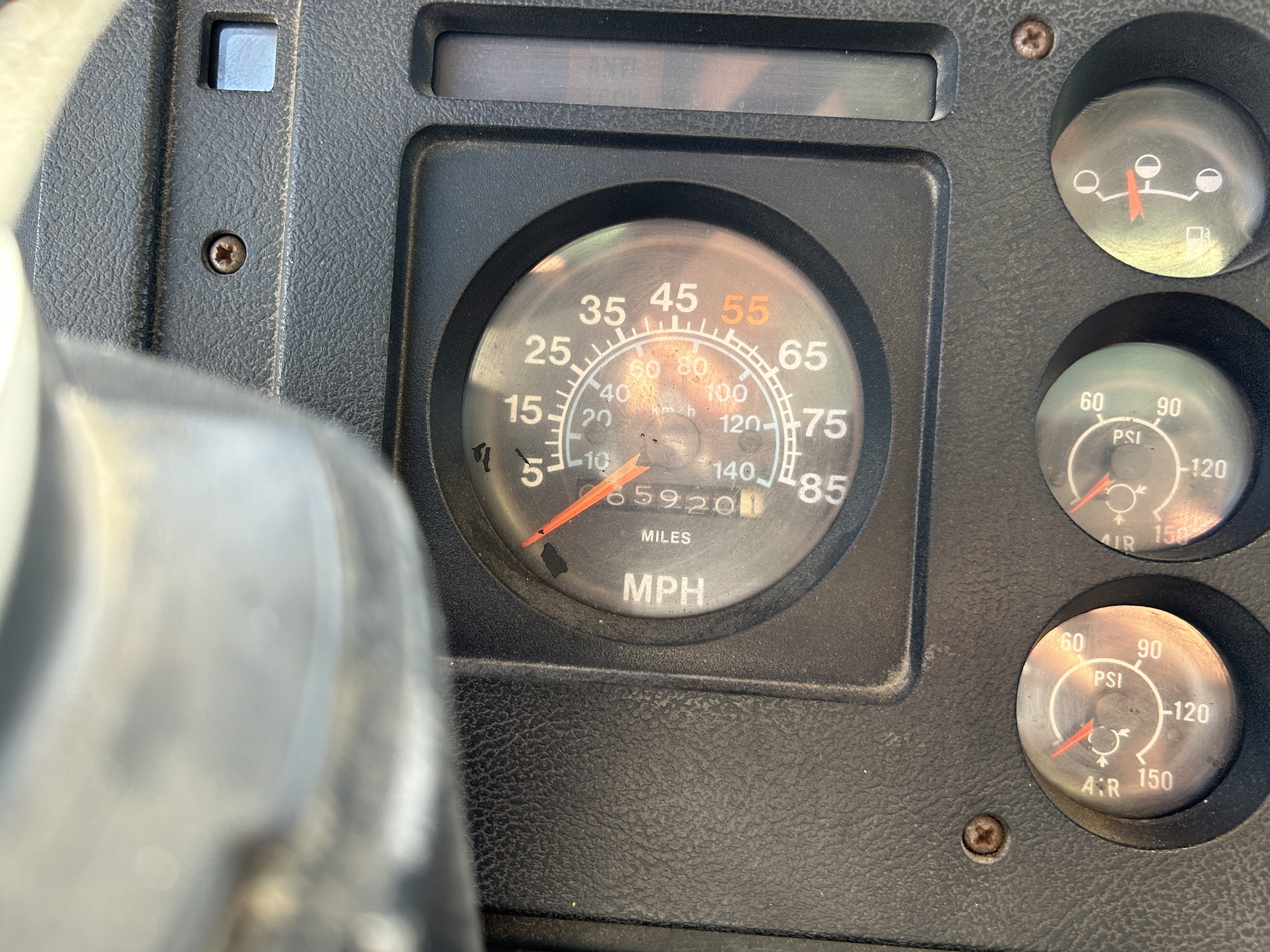 1982 INTERNATIONAL 4700 - Image 27