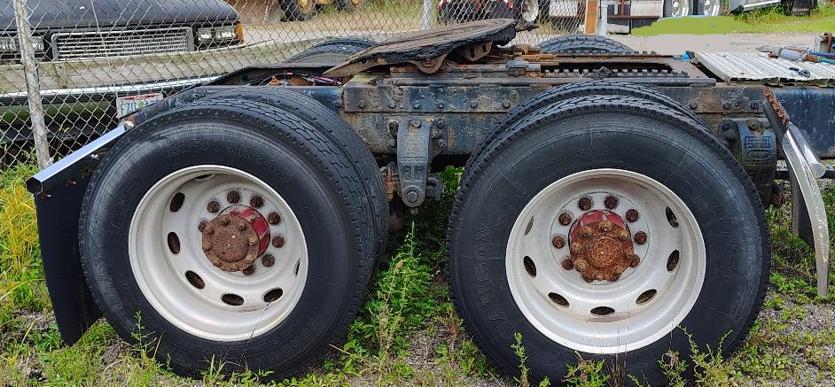 1997 PETERBILT 379 - view 11 of 34