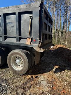 2014 KENWORTH T800 - Image 6