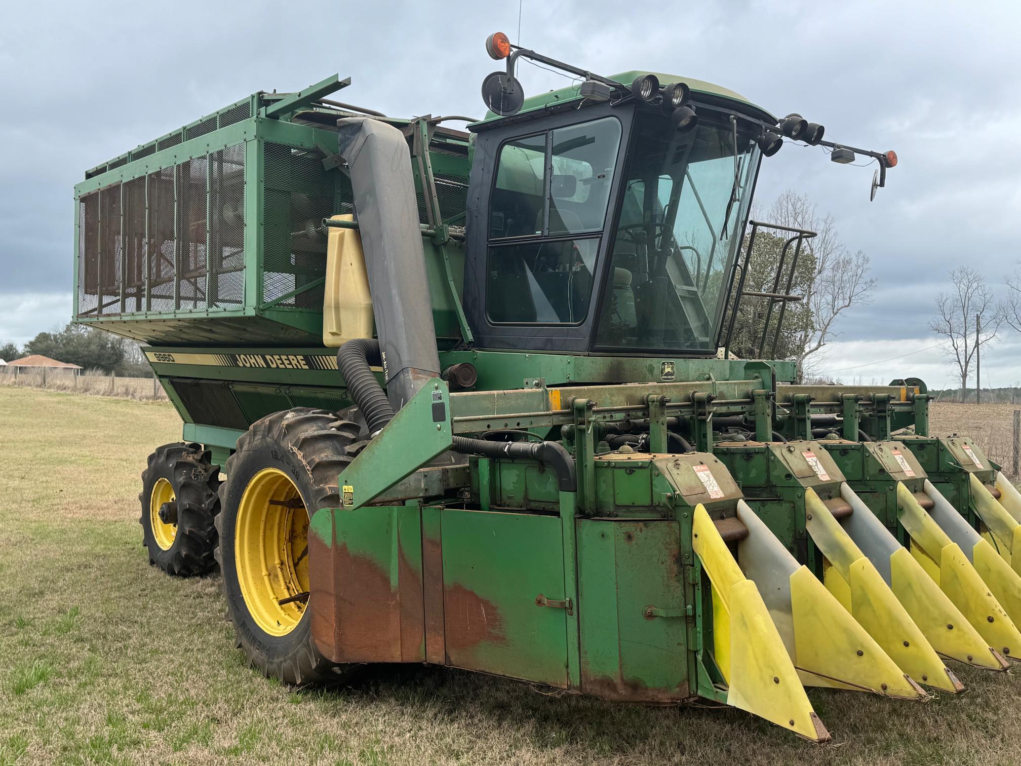 1992 JOHN DEERE 9960 - view 2 of 8