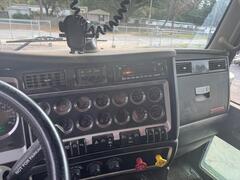 2021 KENWORTH T800 - Image 10