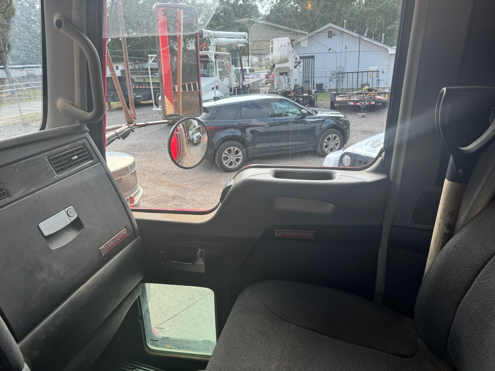 2021 KENWORTH T800 - Image 13