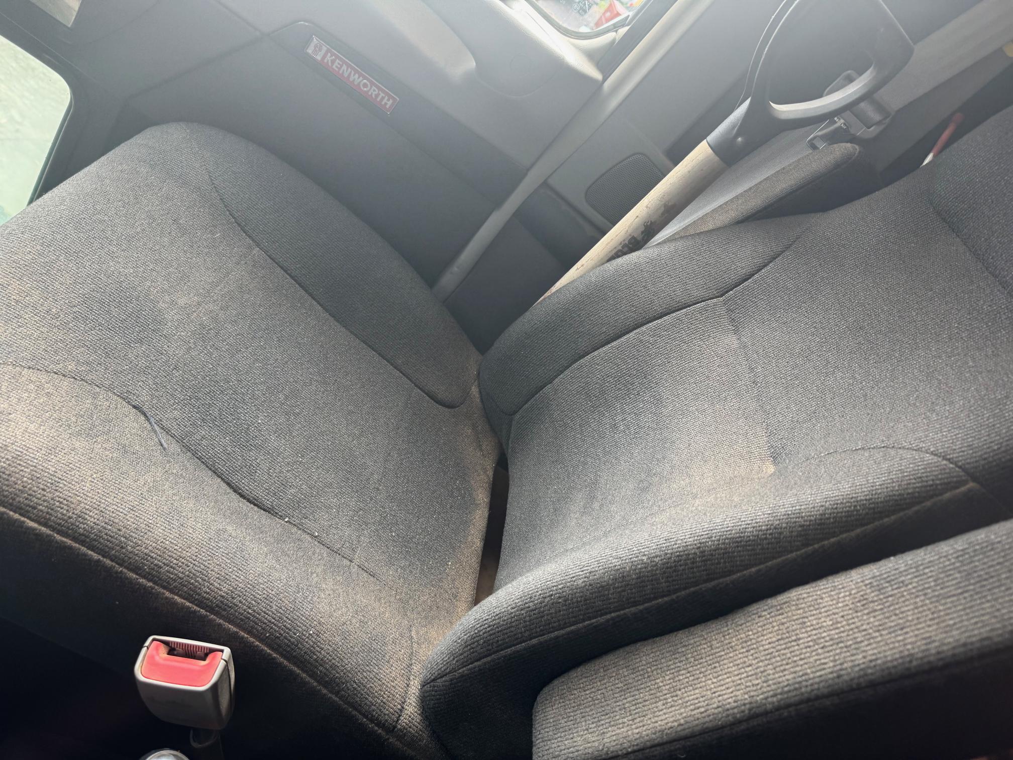 2021 KENWORTH T800 - Image 11