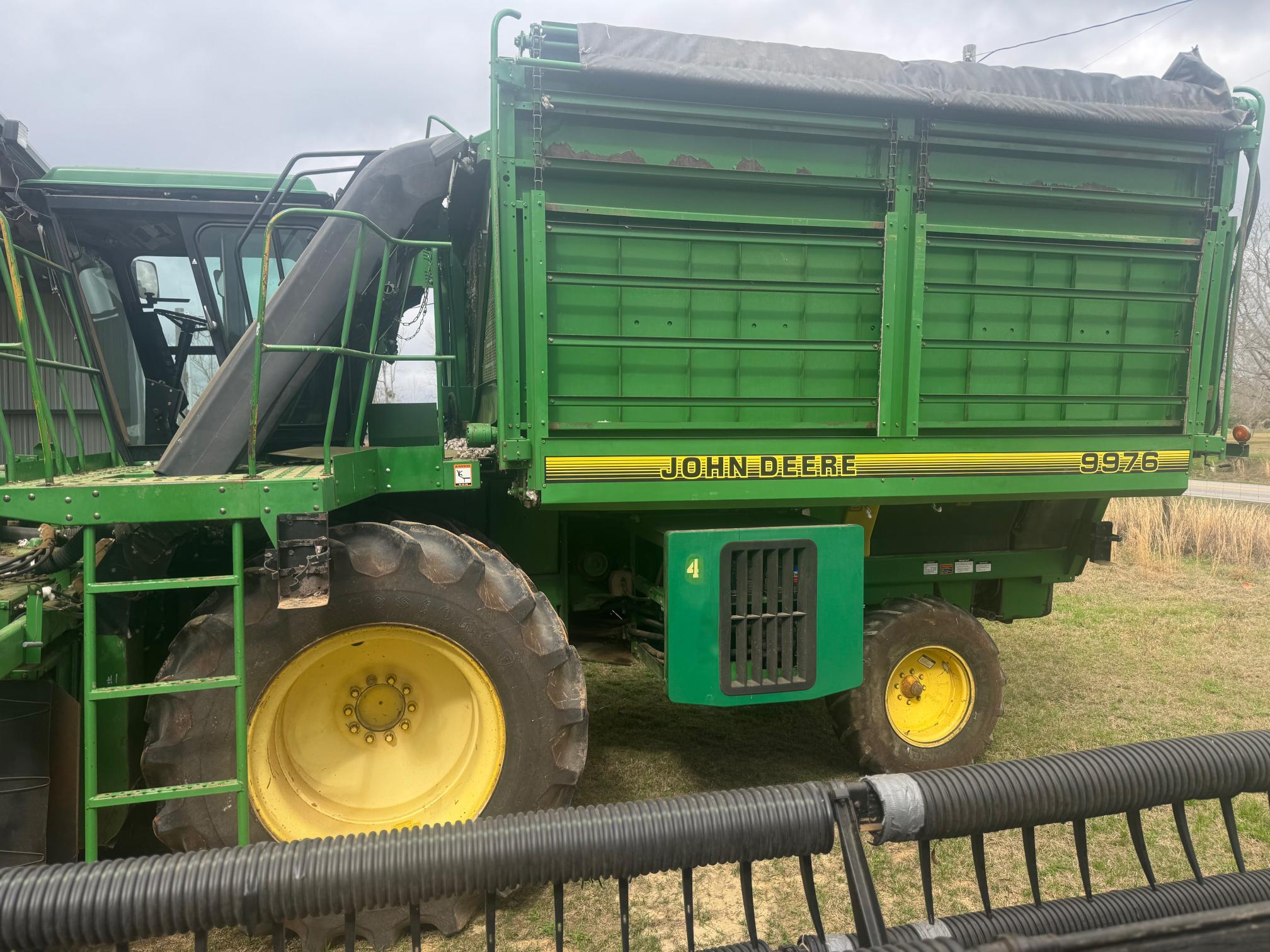 2001 JOHN DEERE 9976 - view 3 of 9