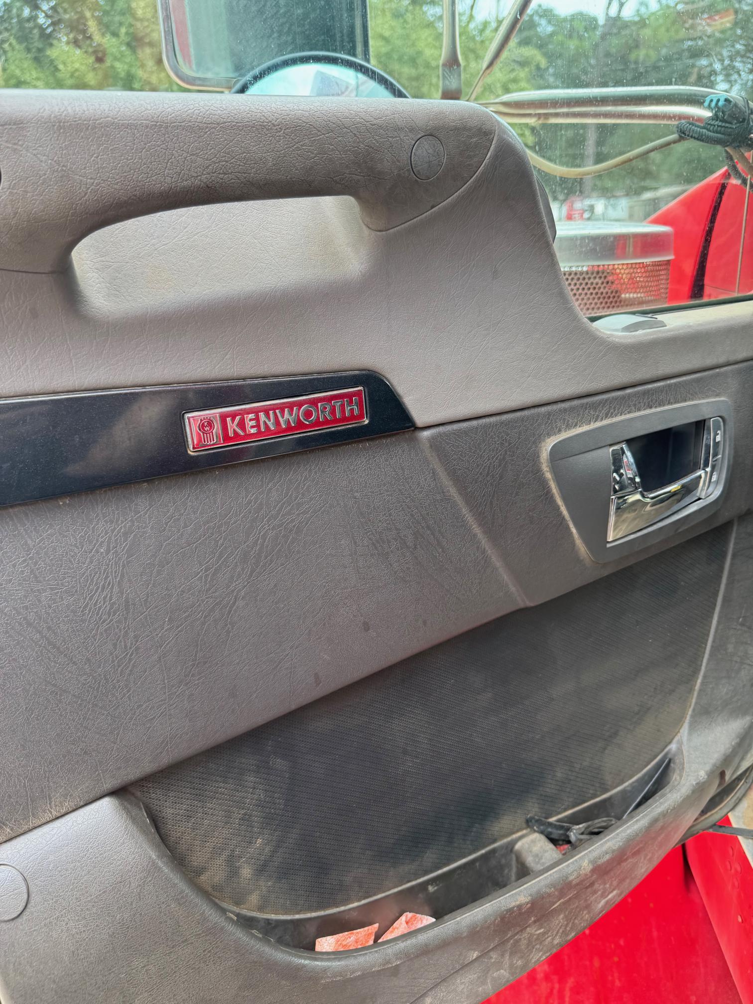 2021 KENWORTH T800 - view 12 of 19