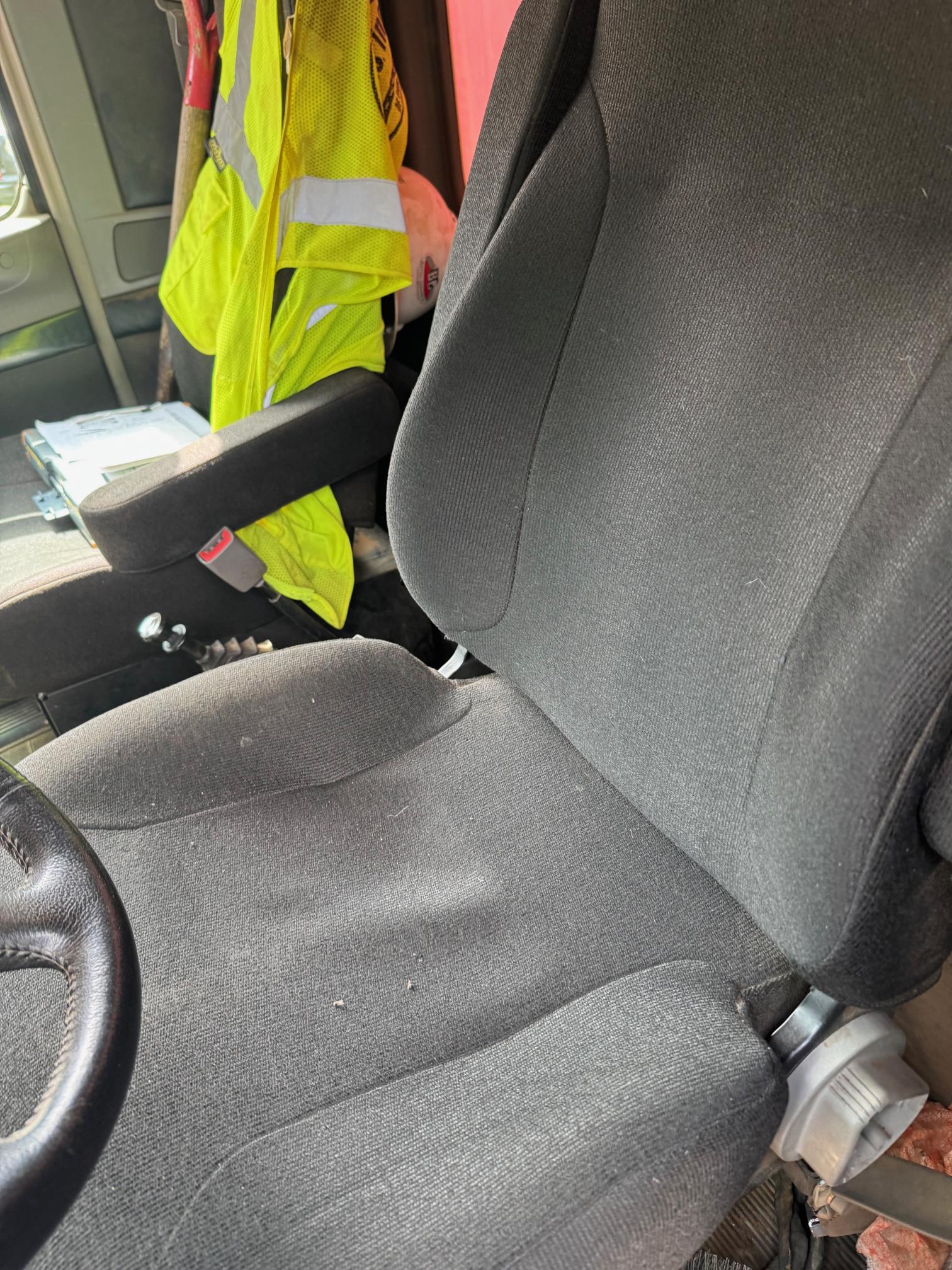 2021 KENWORTH T800 - Image 13