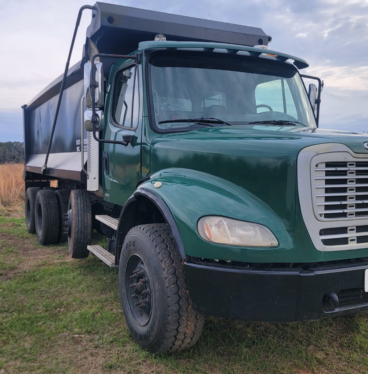 2006 FREIGHTLINER M2 112