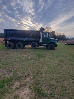 2006 FREIGHTLINER M2 112 - Image 2