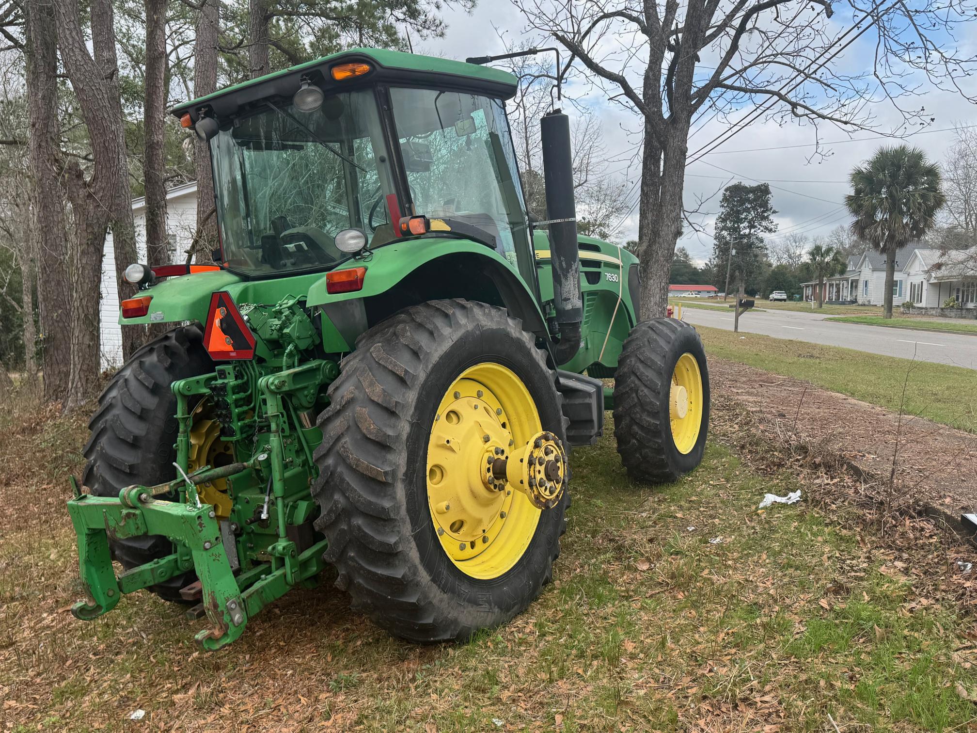 2010 JOHN DEERE 7630 - Image 6