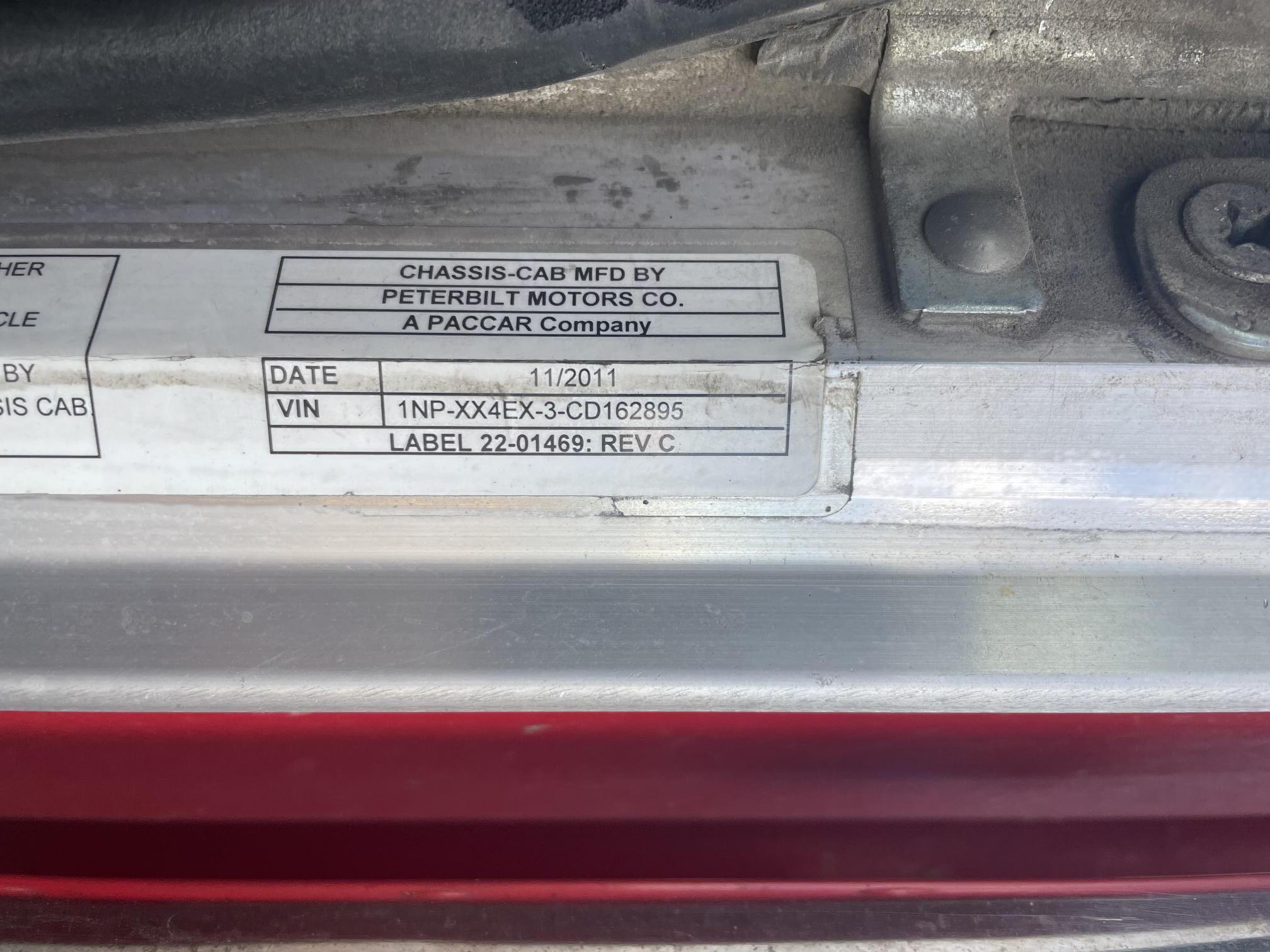 2012 PETERBILT 389 - Image 141