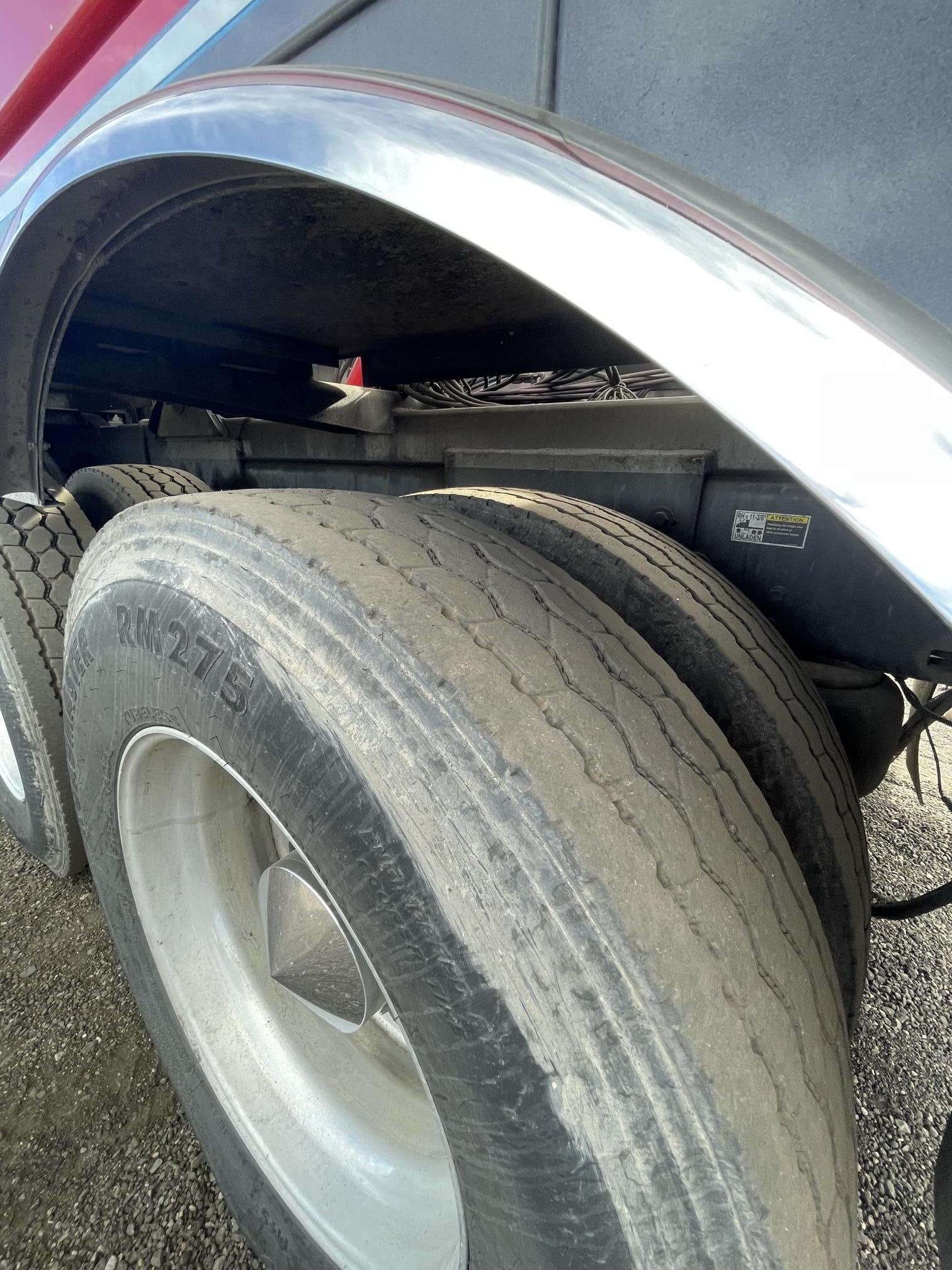 2012 PETERBILT 389 - Image 101