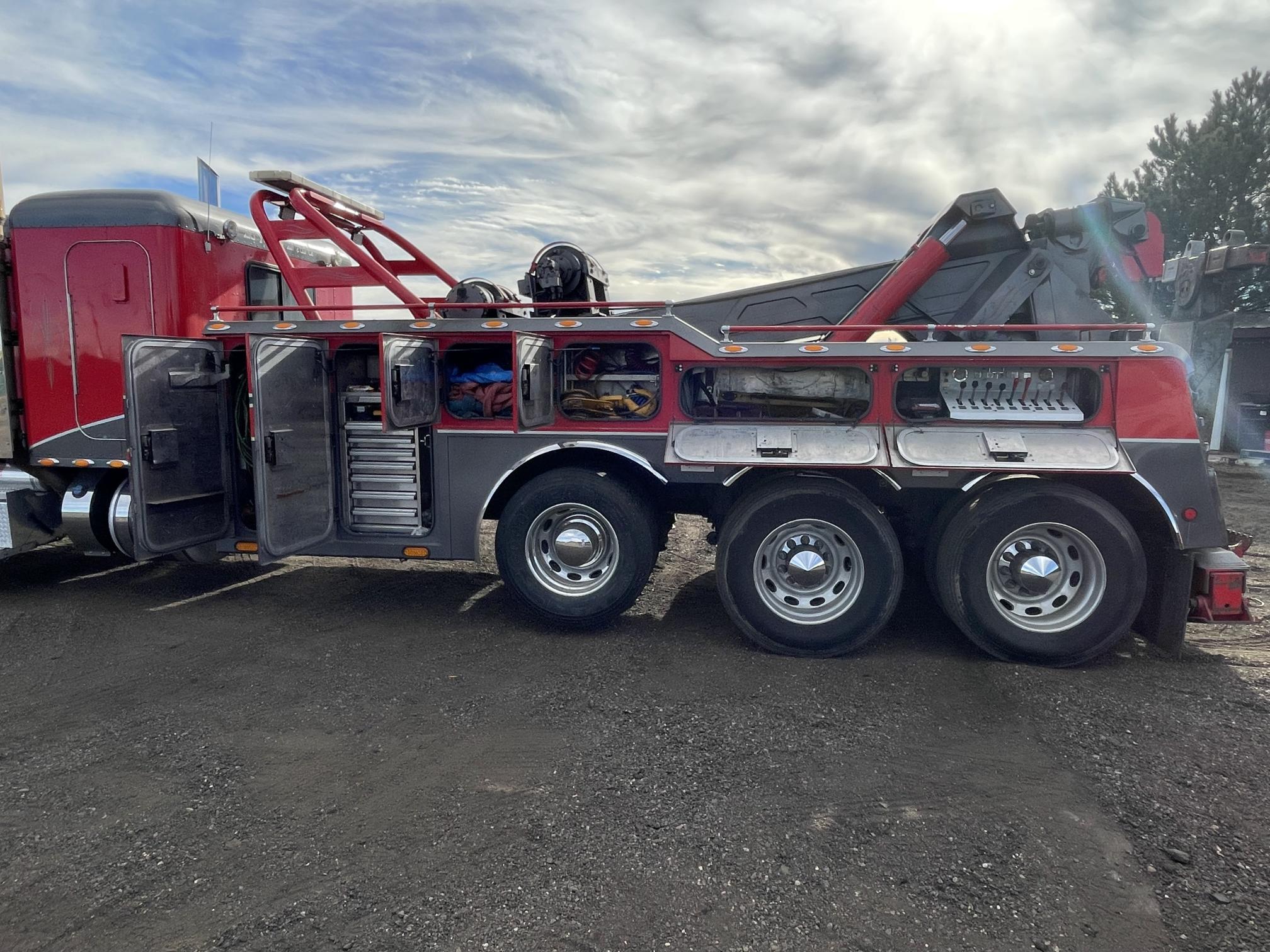 2012 PETERBILT 389 - Image 34