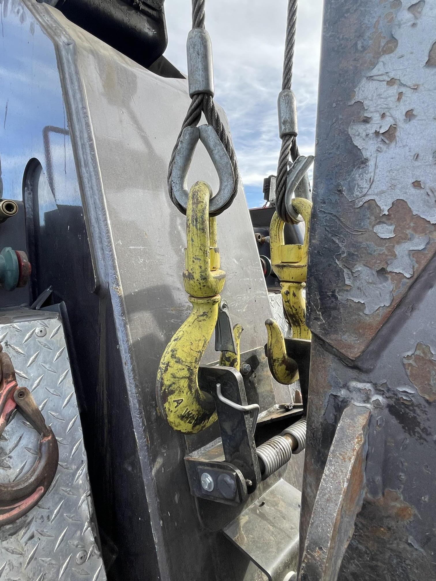 2012 PETERBILT 389 - Image 90