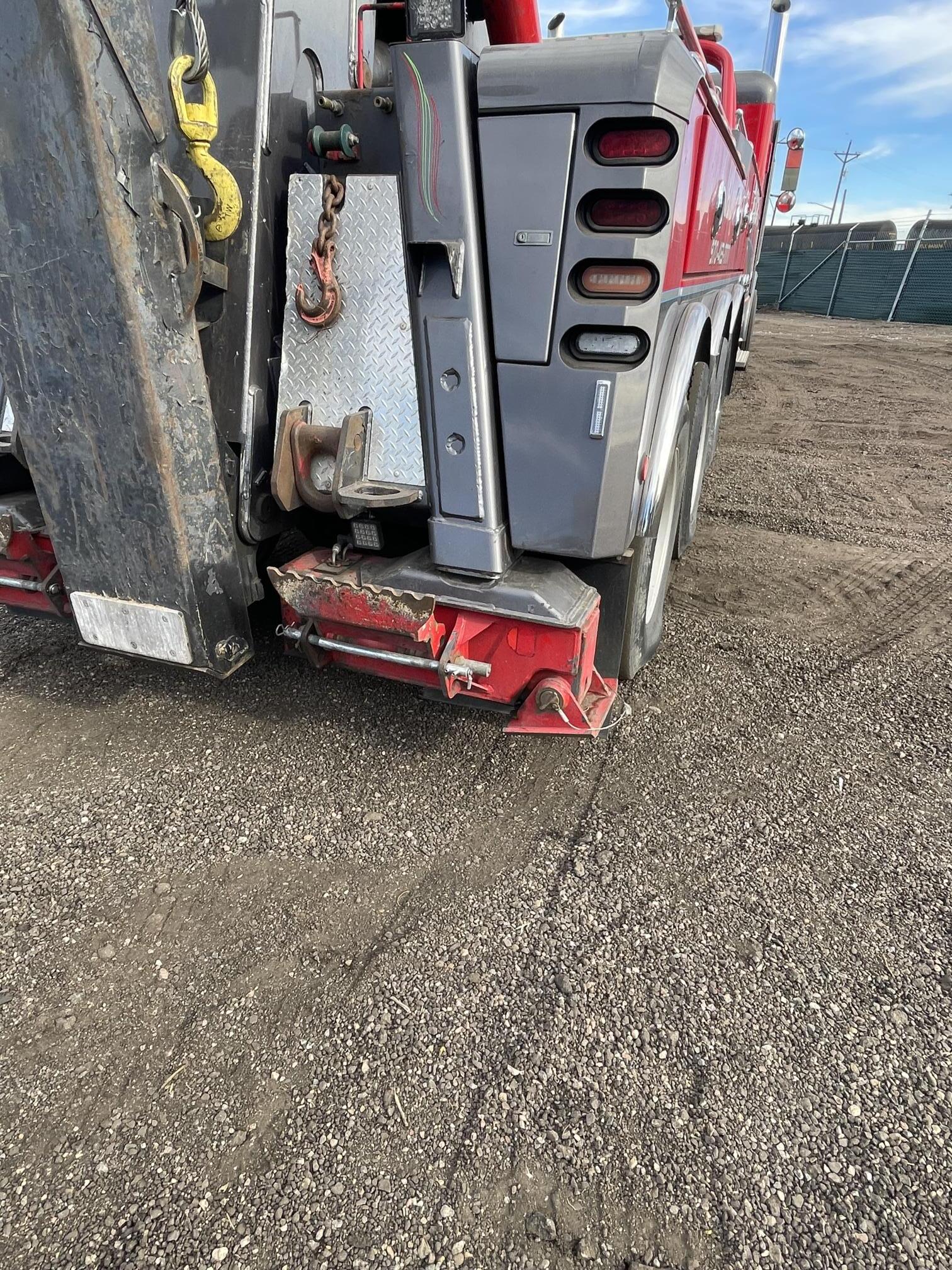 2012 PETERBILT 389 - Image 95