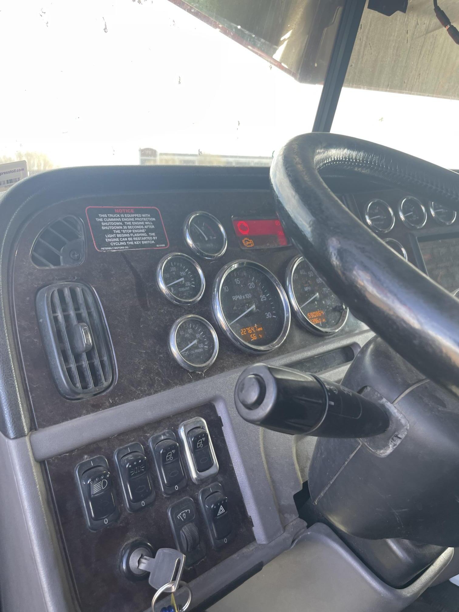 2012 PETERBILT 389 - Image 50