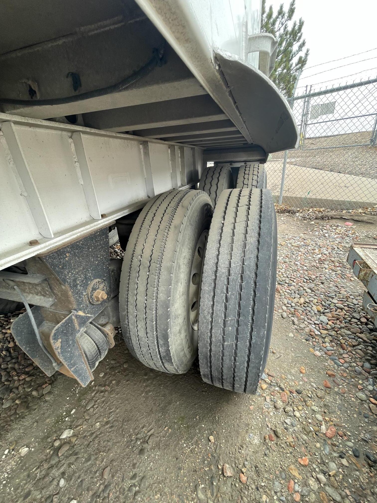 2009 VANTAGE 39' X 96 - Image 29