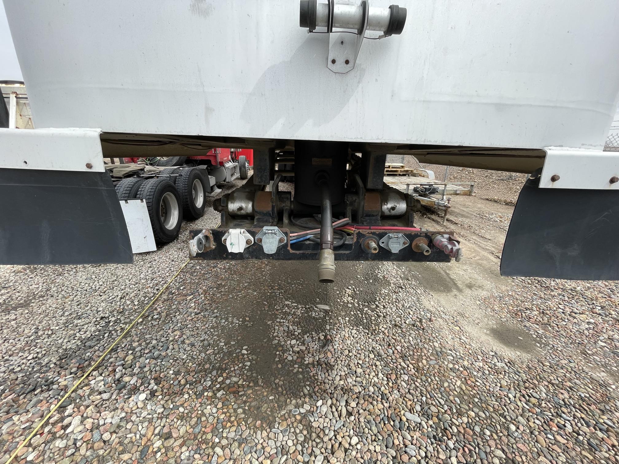 2009 VANTAGE 39' X 96 - view 11 of 40