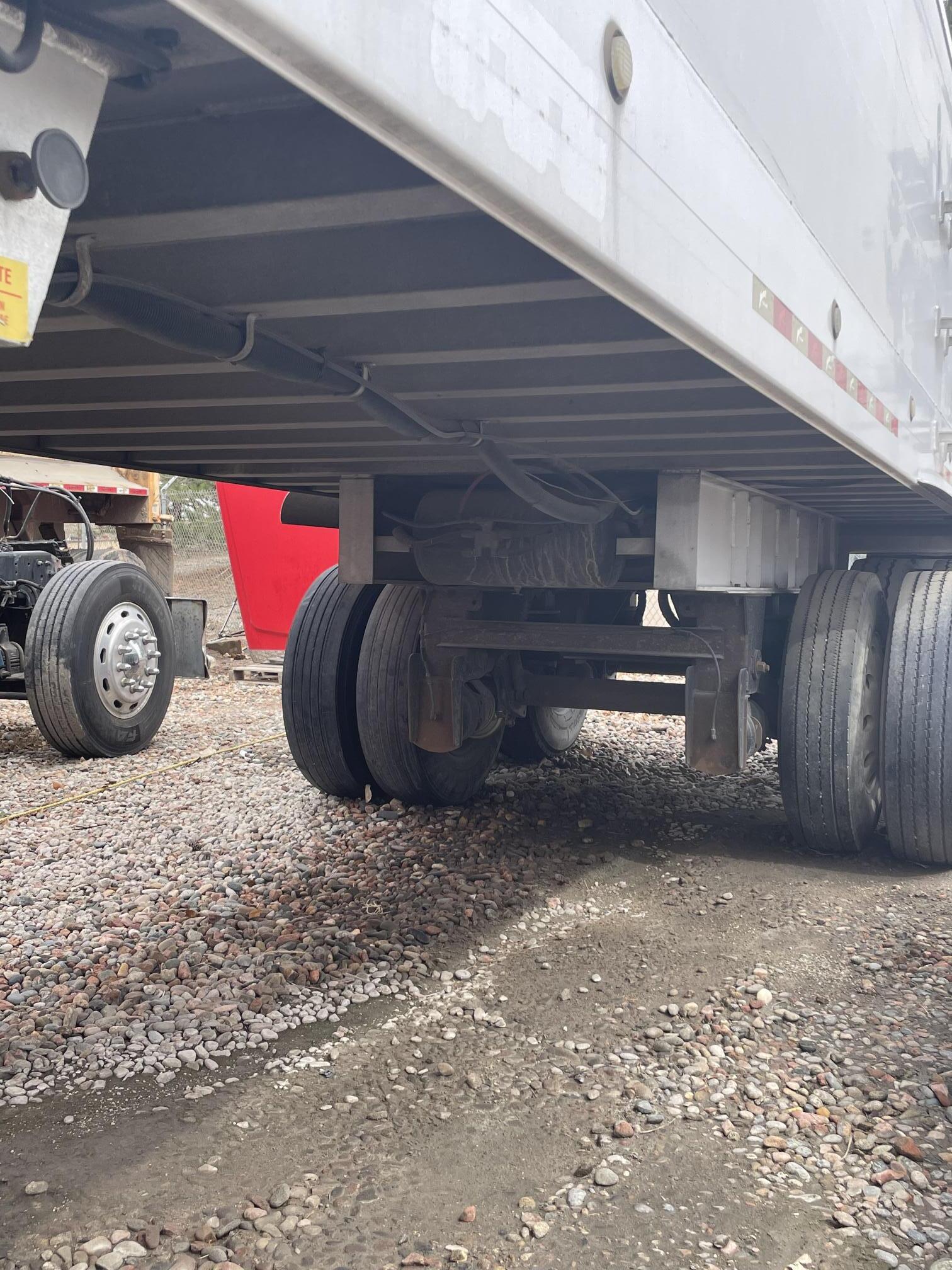 2009 VANTAGE 39' X 96 - Image 17