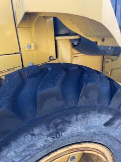 2011 DEERE 544K - Image 52