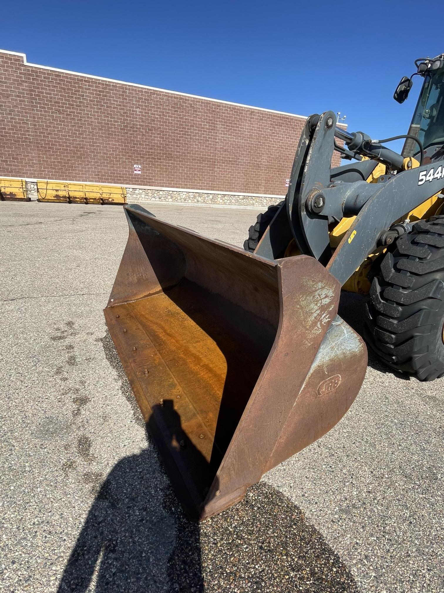 2011 DEERE 544K - Image 45