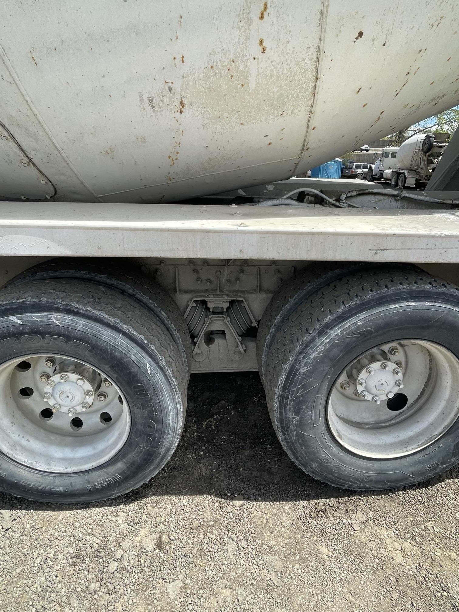 2001 INTERNATIONAL DF557 - Image 28