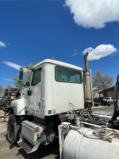 2001 INTERNATIONAL DF557 - Image 6