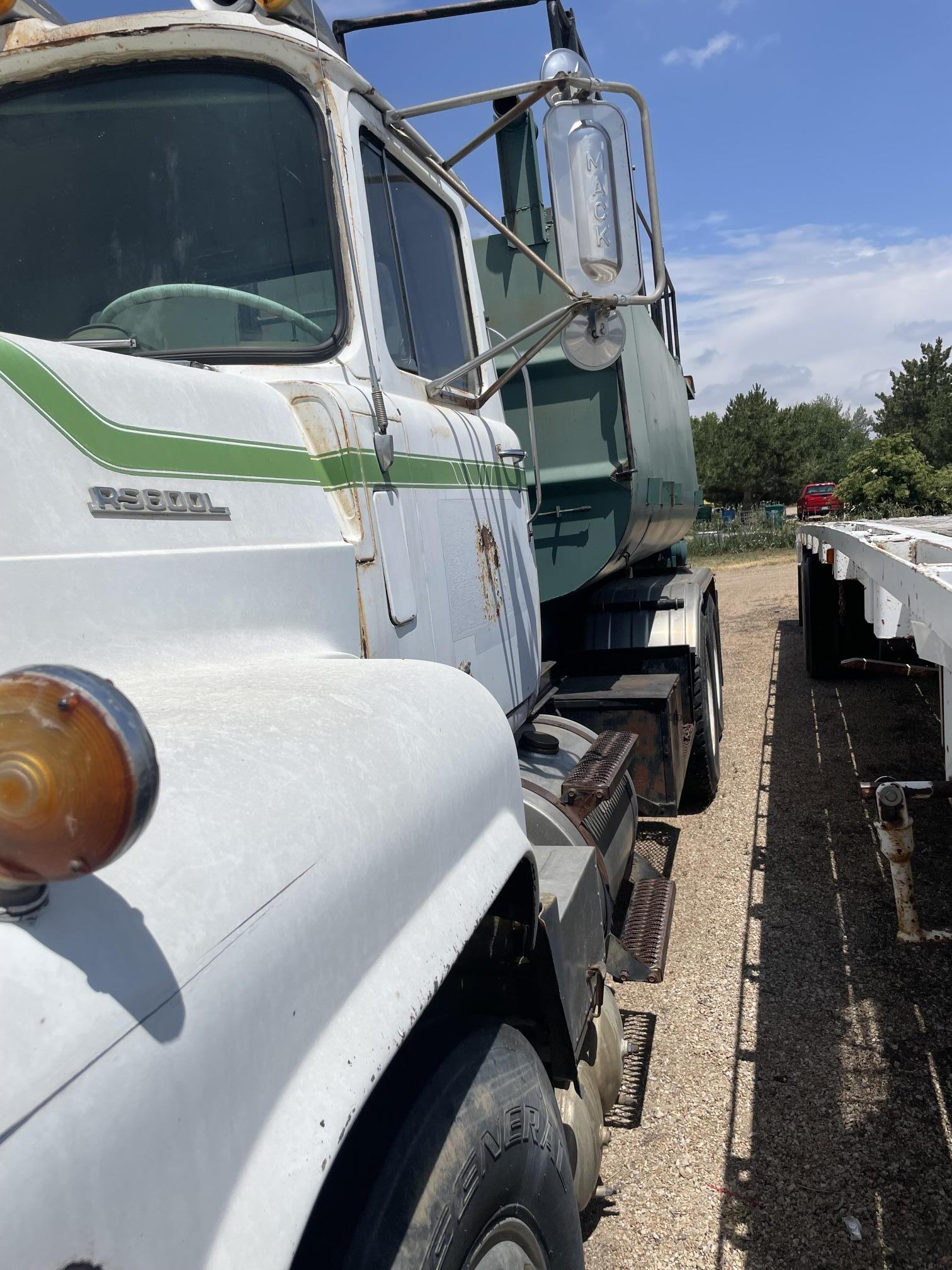 1982 FINN T330 - view 6 of 62