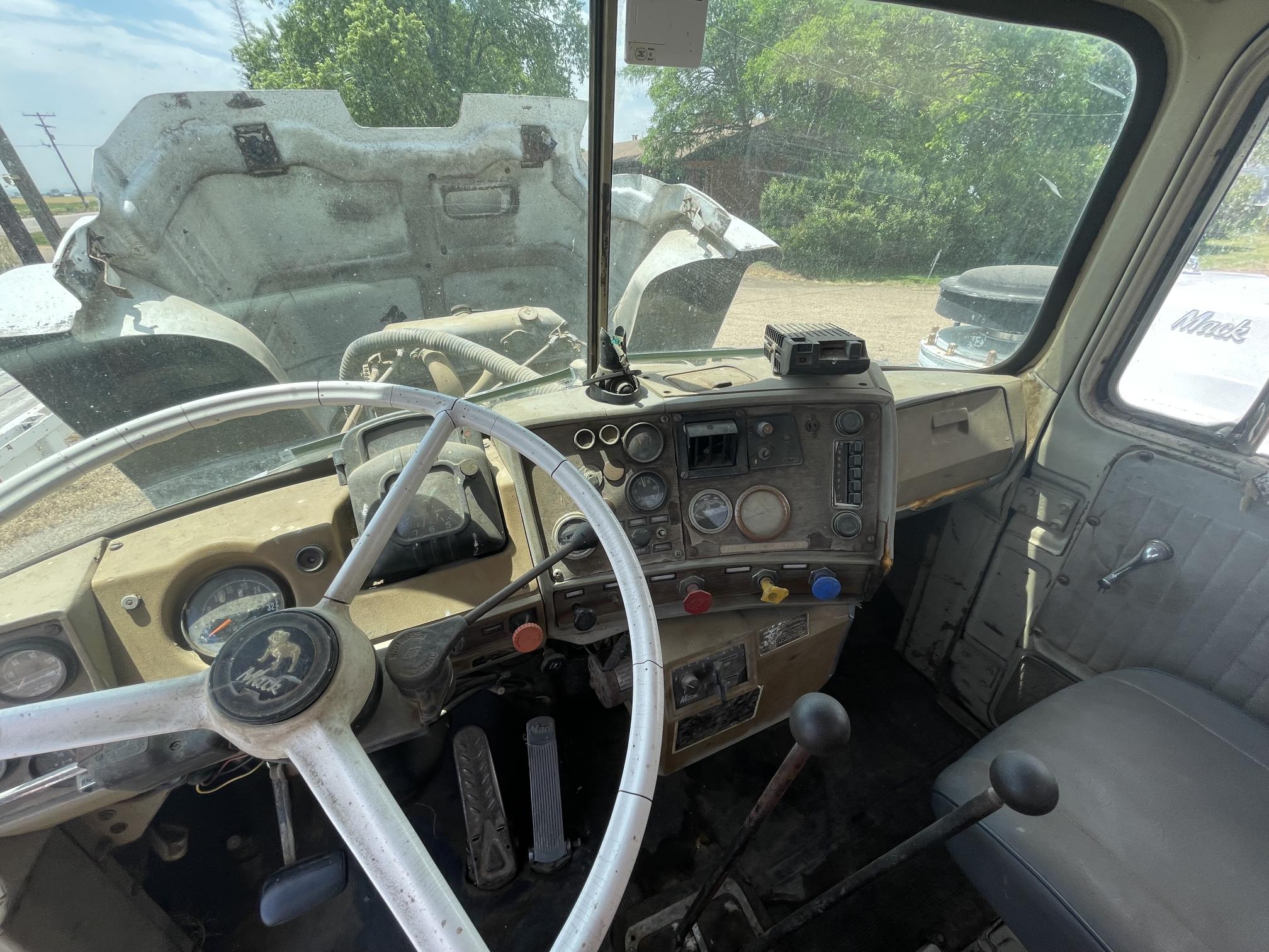 1982 FINN T330 - Image 46