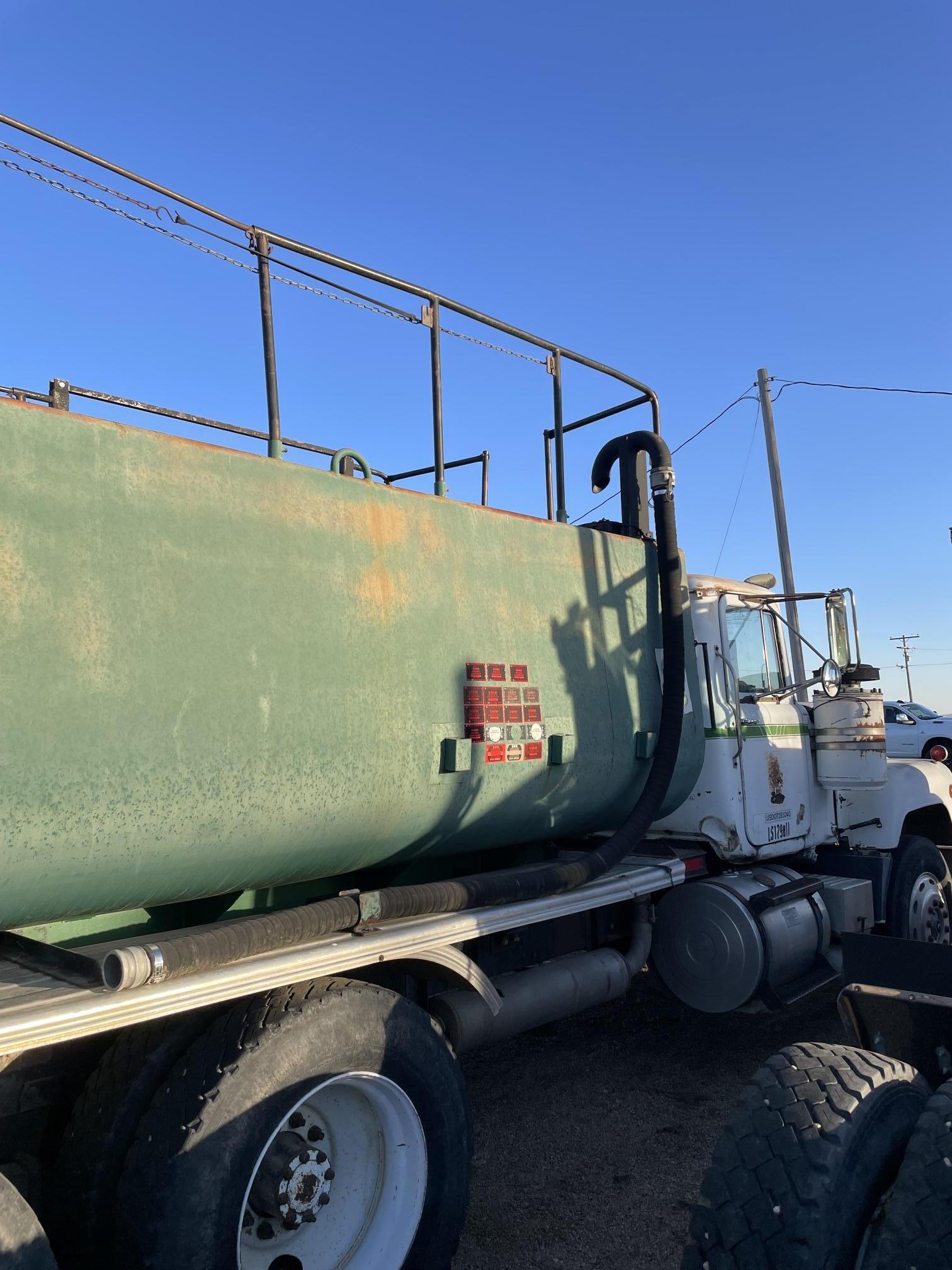 1982 FINN T330 - view 9 of 62