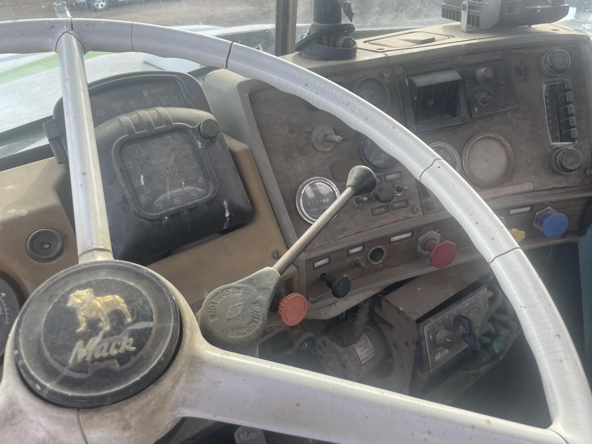 1982 FINN T330 - Image 40