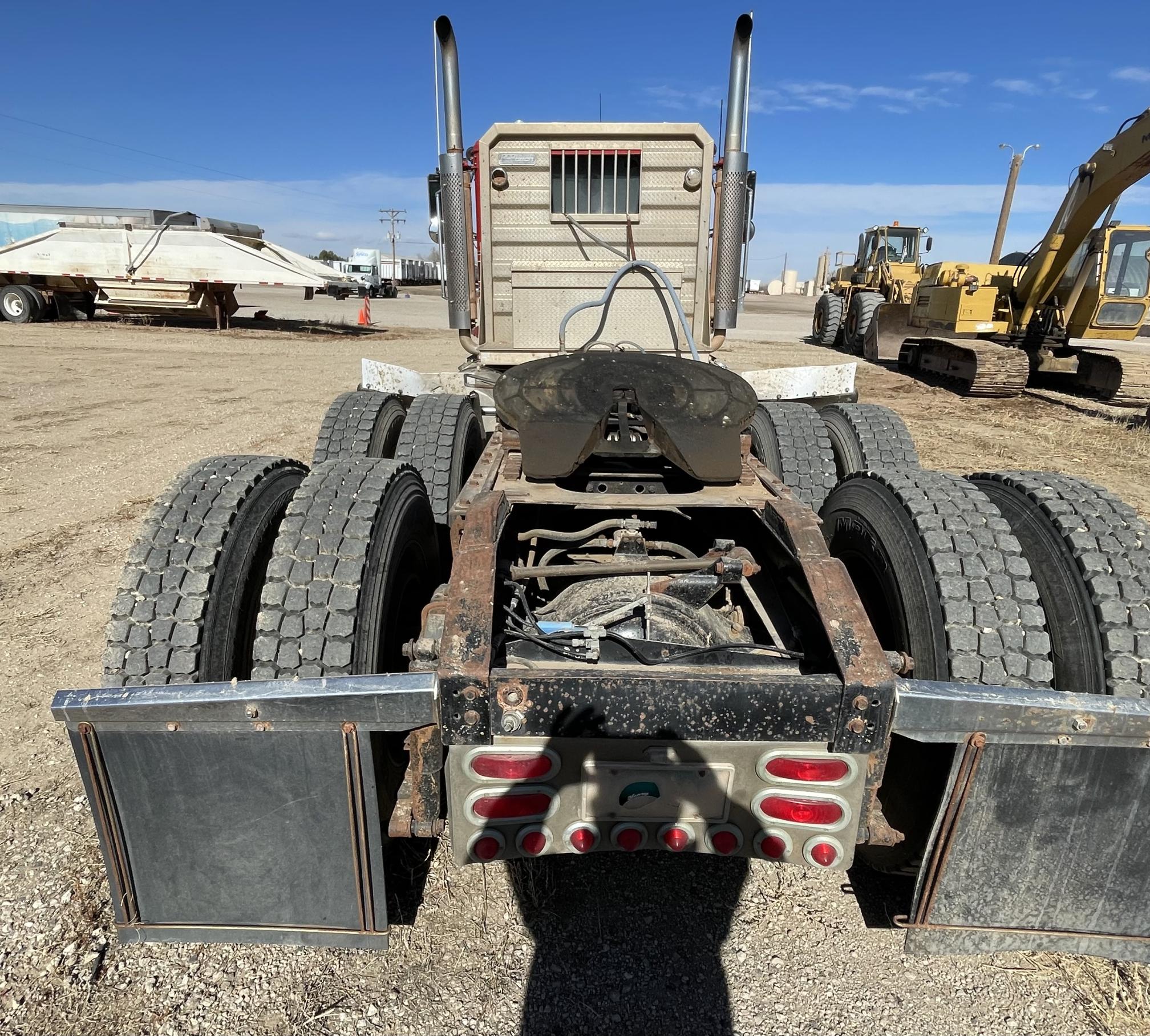 1987 INTERNATIONAL F9370-6X4 - view 3 of 12