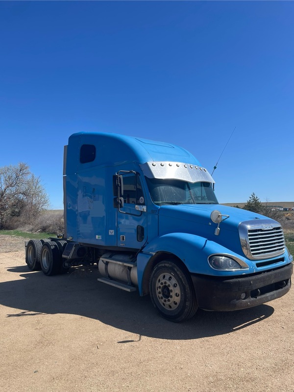 2007 FREIGHTLINER Columbia