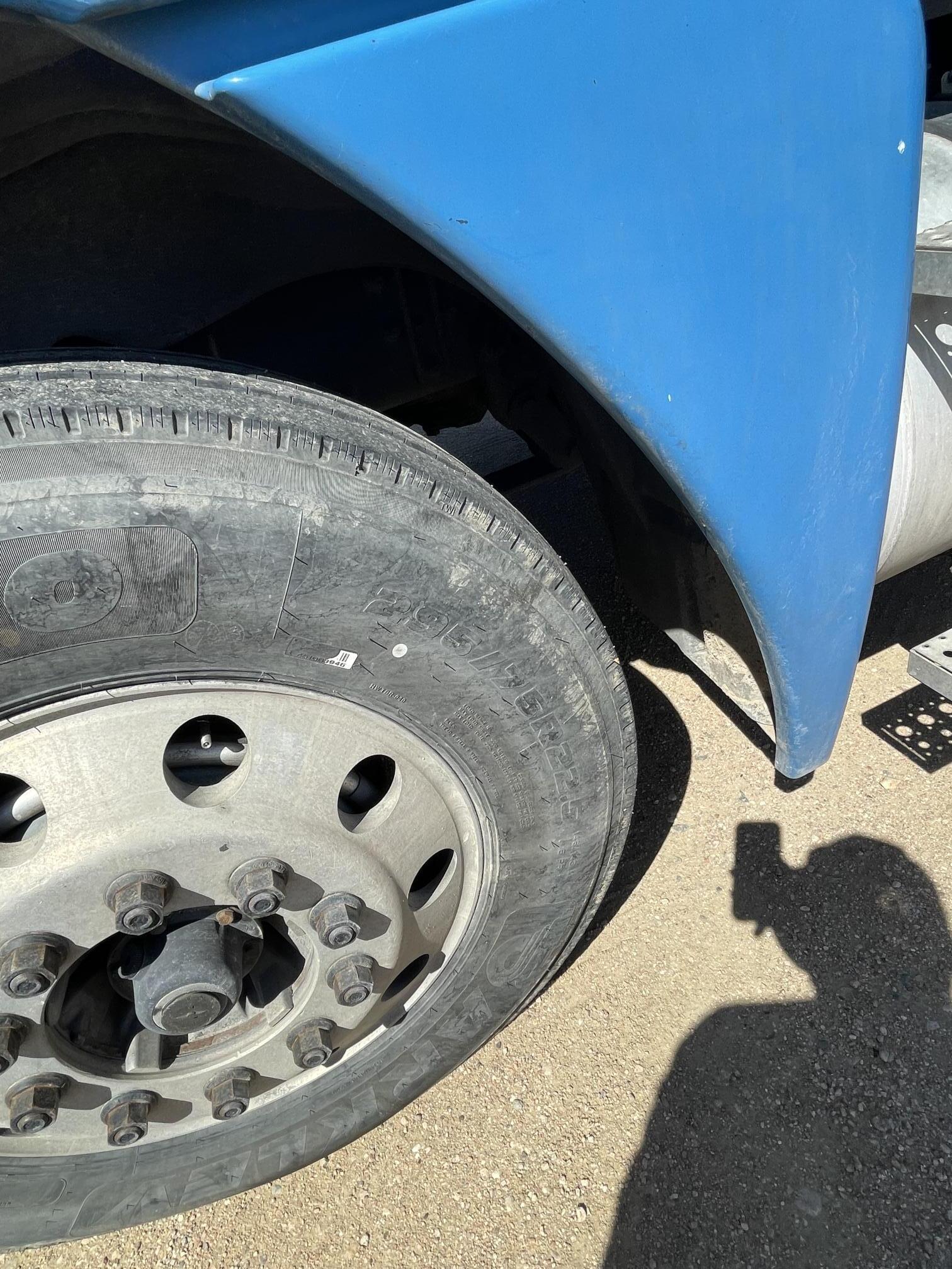 2007 FREIGHTLINER Columbia - Image 80