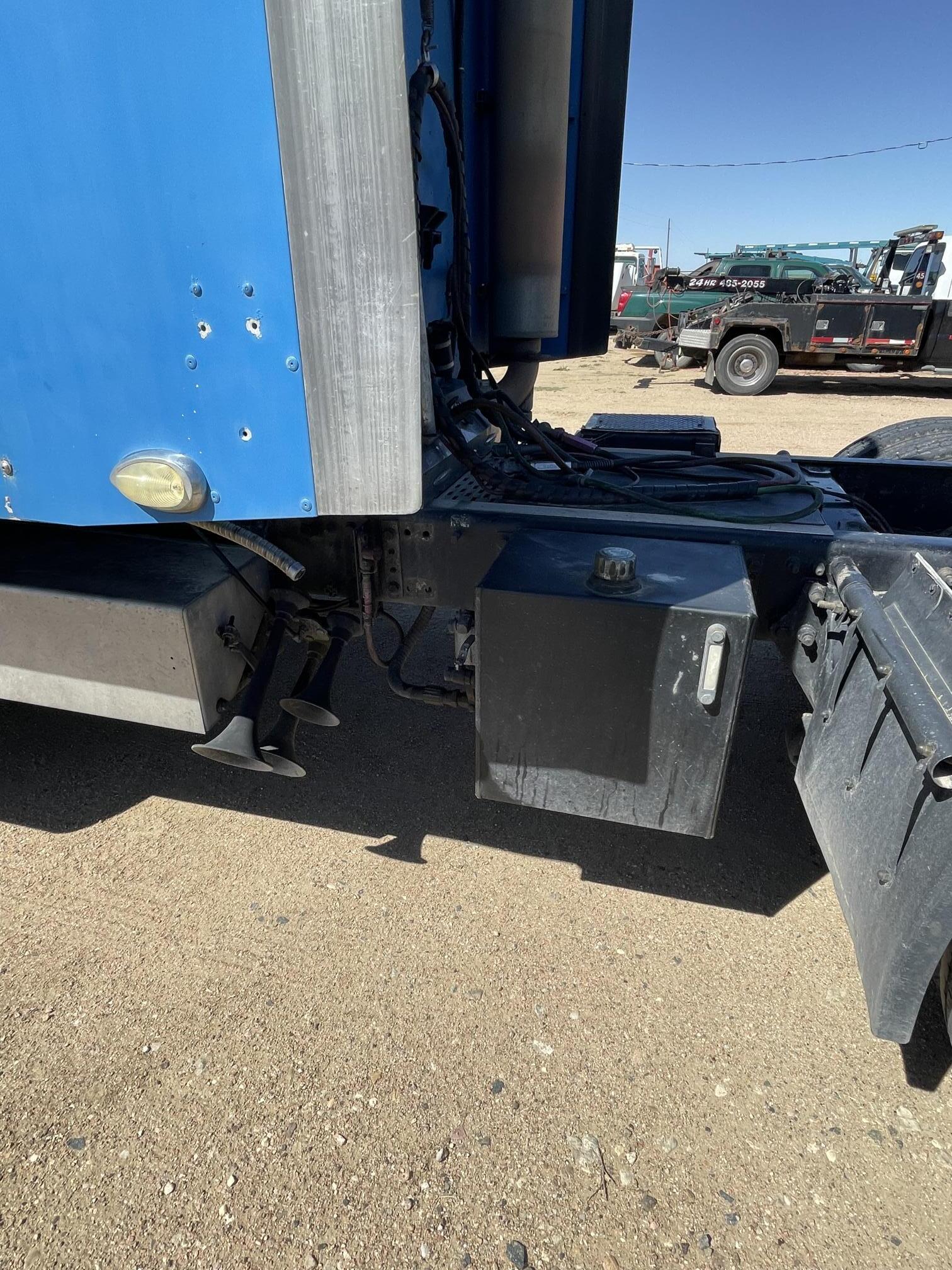 2007 FREIGHTLINER Columbia - Image 64