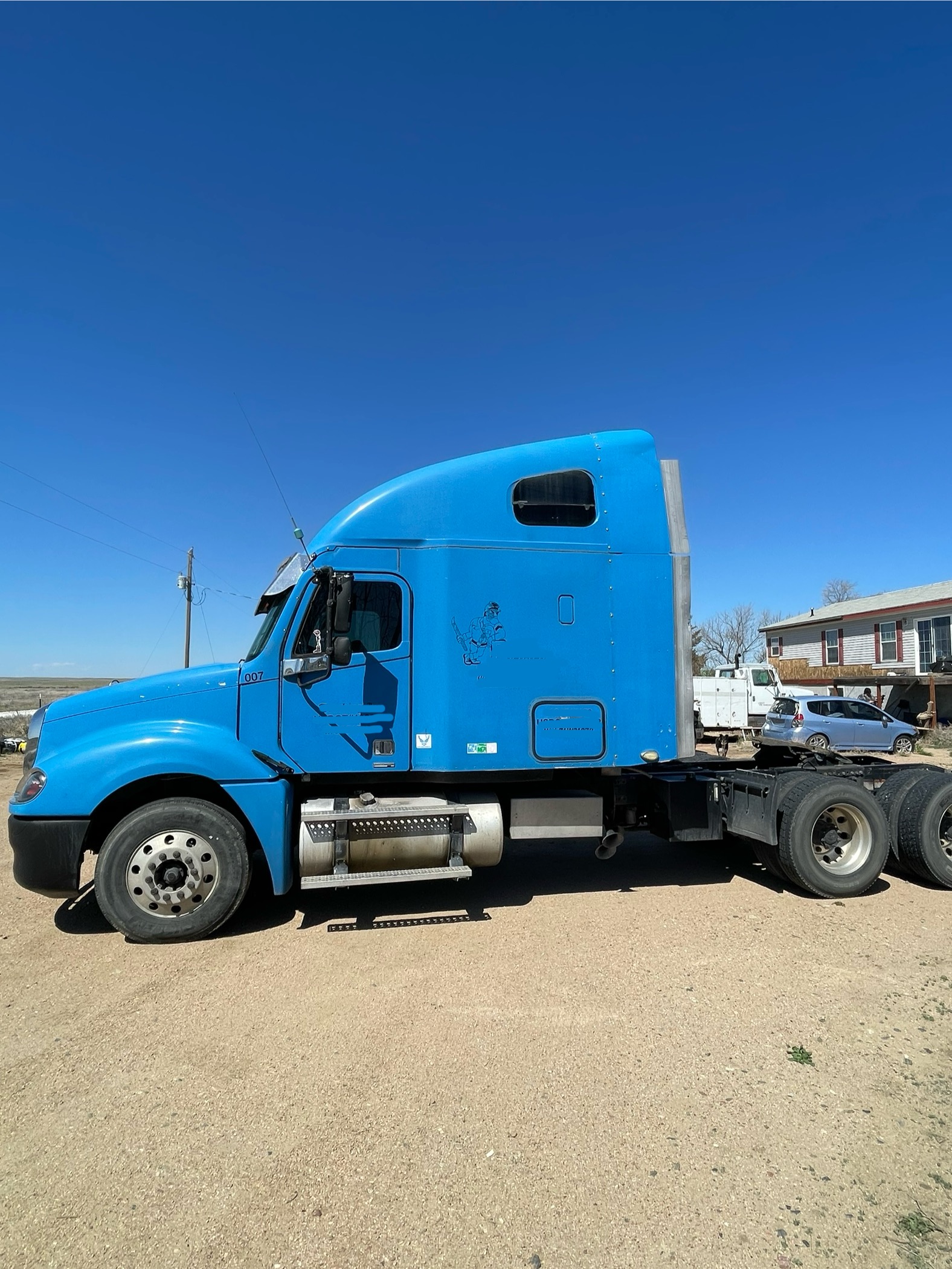 2007 FREIGHTLINER Columbia - view 9 of 87