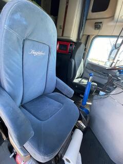 2007 FREIGHTLINER Columbia - Image 21