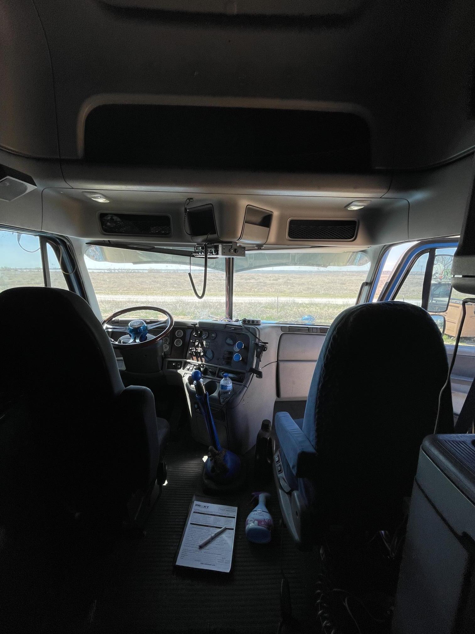 2007 FREIGHTLINER Columbia - Image 36