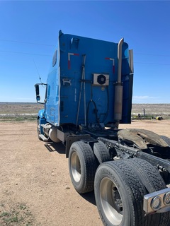 2007 FREIGHTLINER Columbia - Image 12