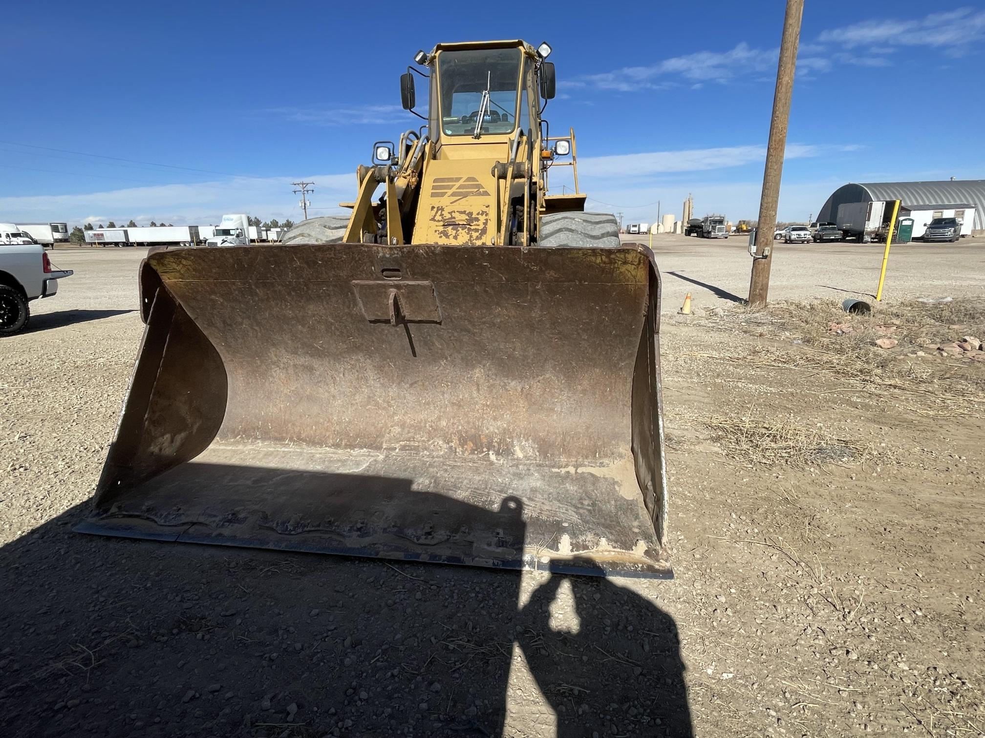 1989 FIATALLIS FR20B - view 3 of 12