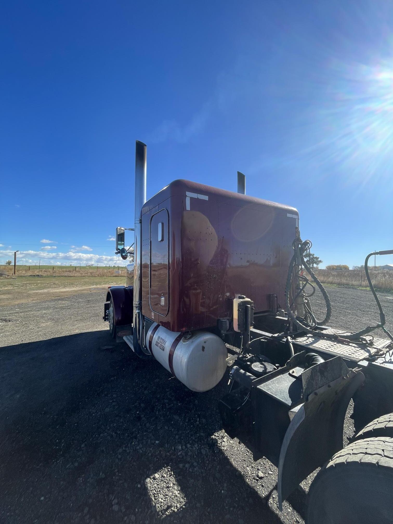 1989 PETERBILT 379 - view 9 of 103