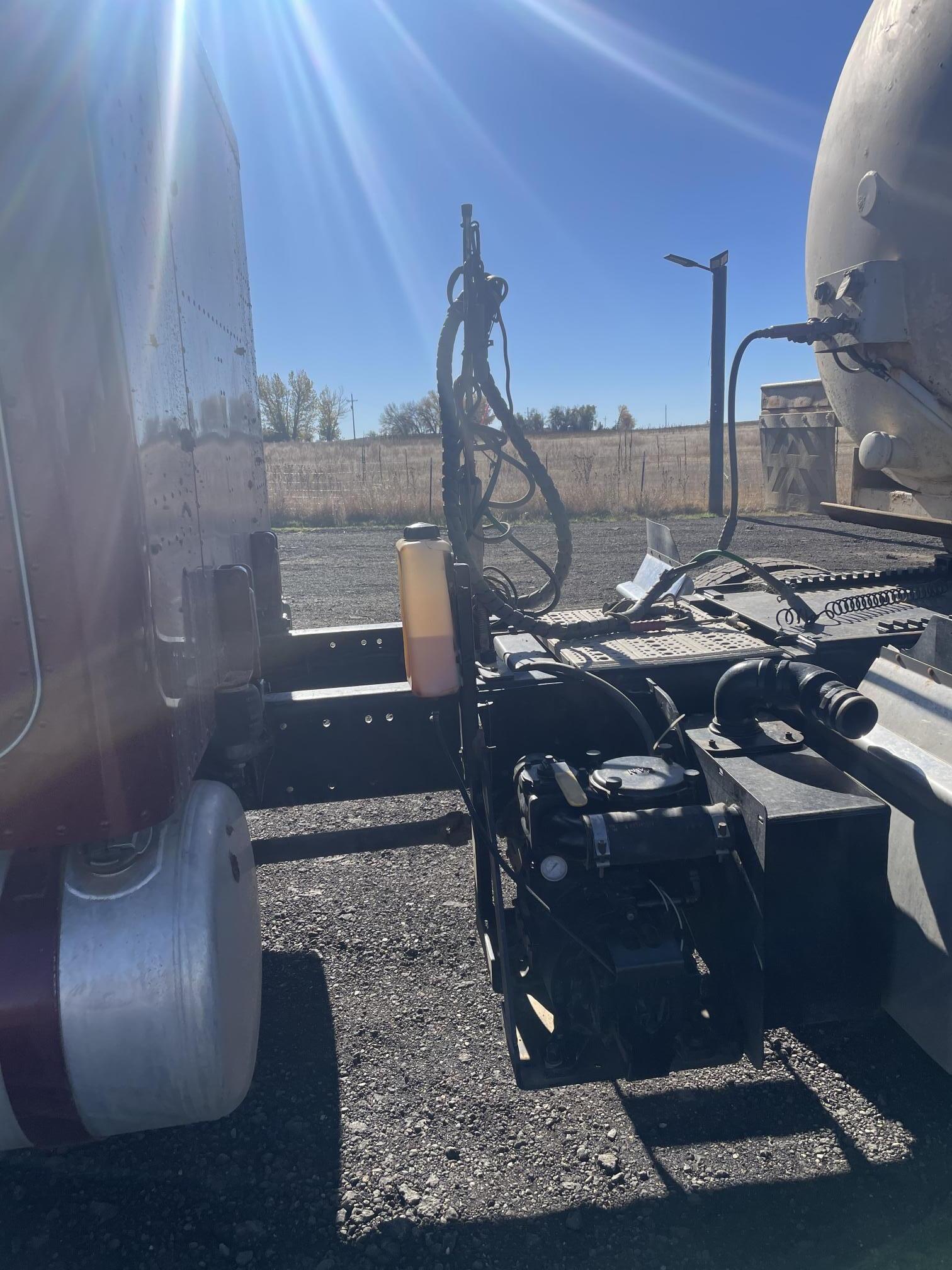 1989 PETERBILT 379 - Image 65